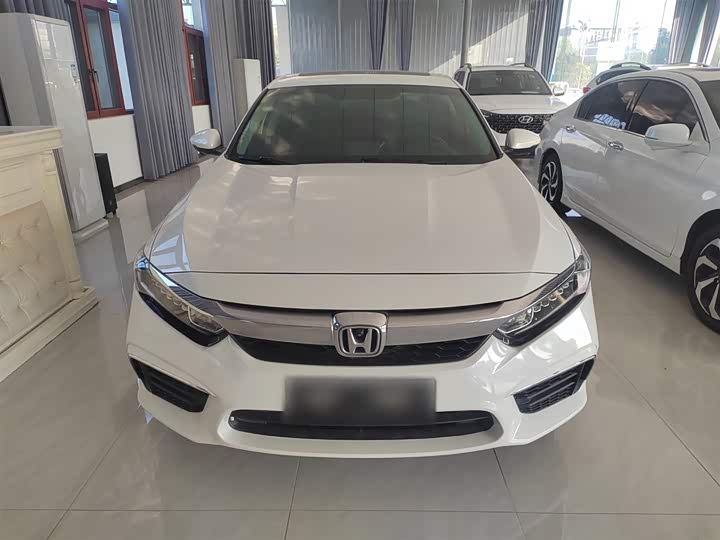 Фото 3 - Honda Inspire