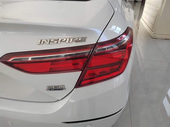 Фото 8 - Honda Inspire