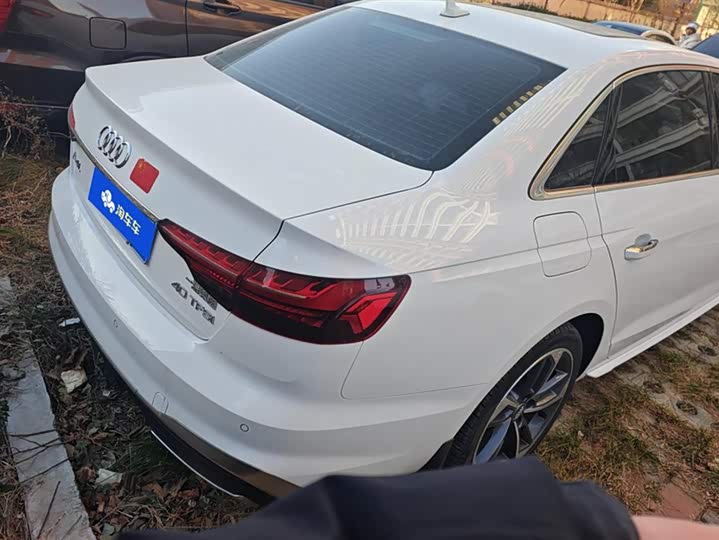 Фото 3 - Audi A4L