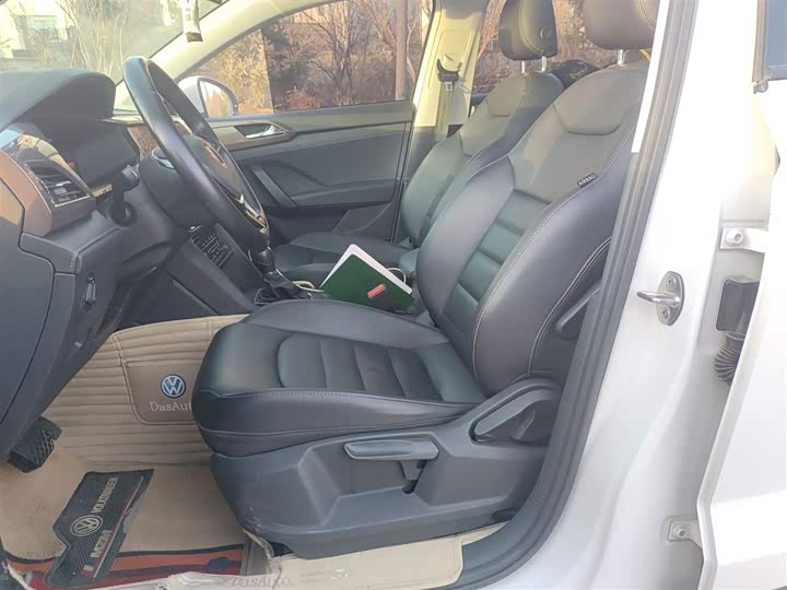 Фото 8 - Volkswagen Tharu