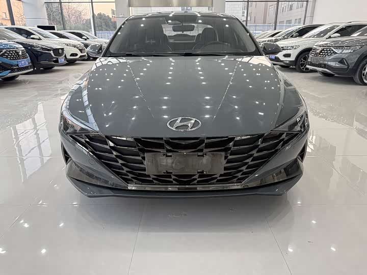 Фото 2 - Hyundai Elantra N line