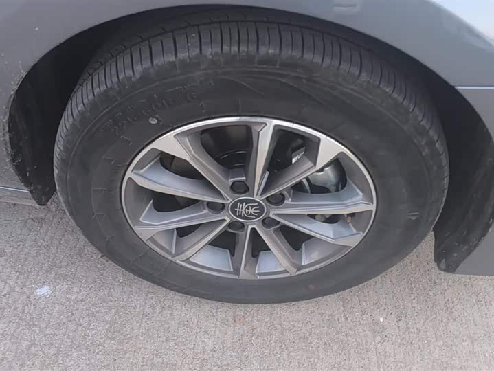 Фото 6 - BYD Qin Plus