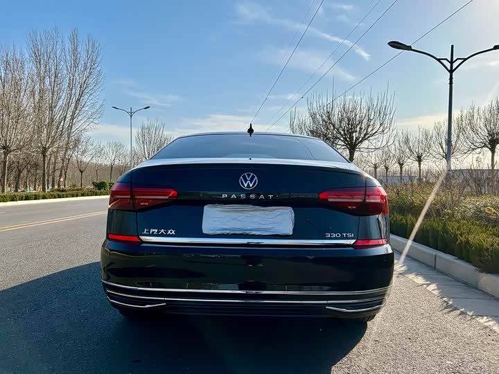 Фото 4 - Volkswagen Passat