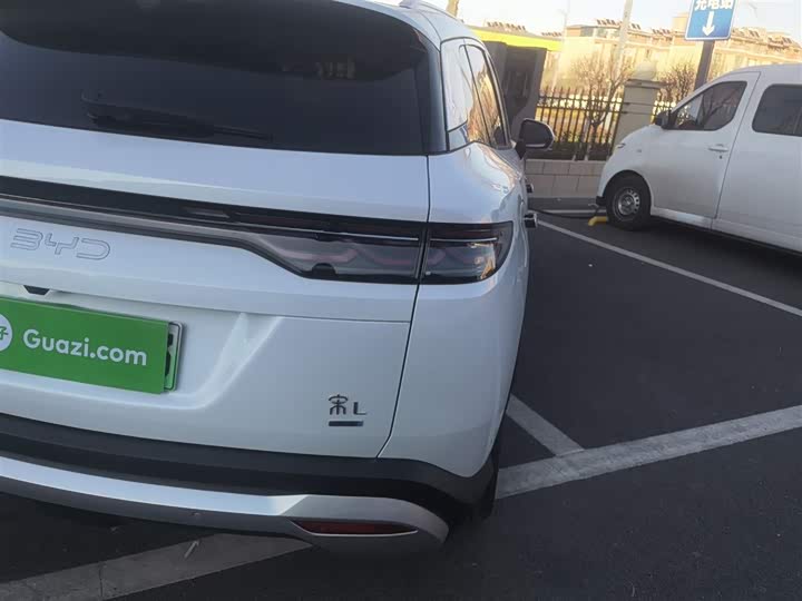 Фото 8 - BYD Song L DM-i Hybrid