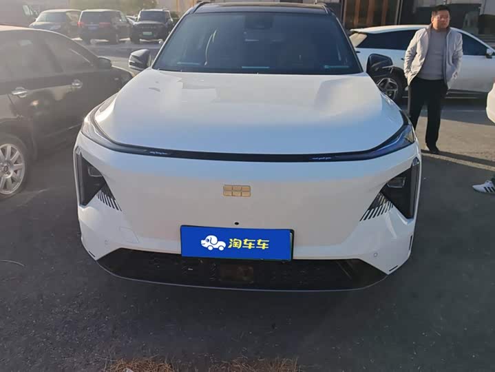 Фото 2 - Geely Galaxy L7