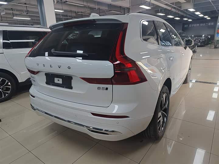 Фото 7 - Volvo XC60