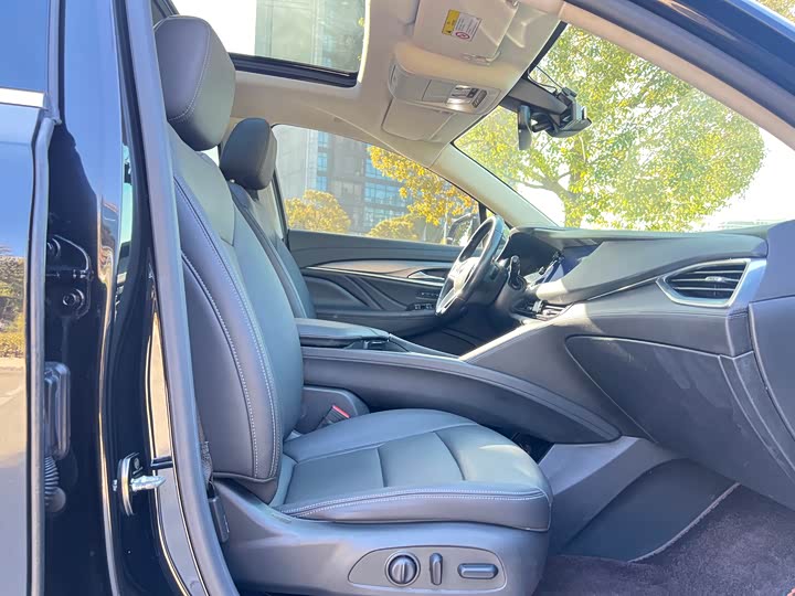 Фото 5 - Buick Enclave