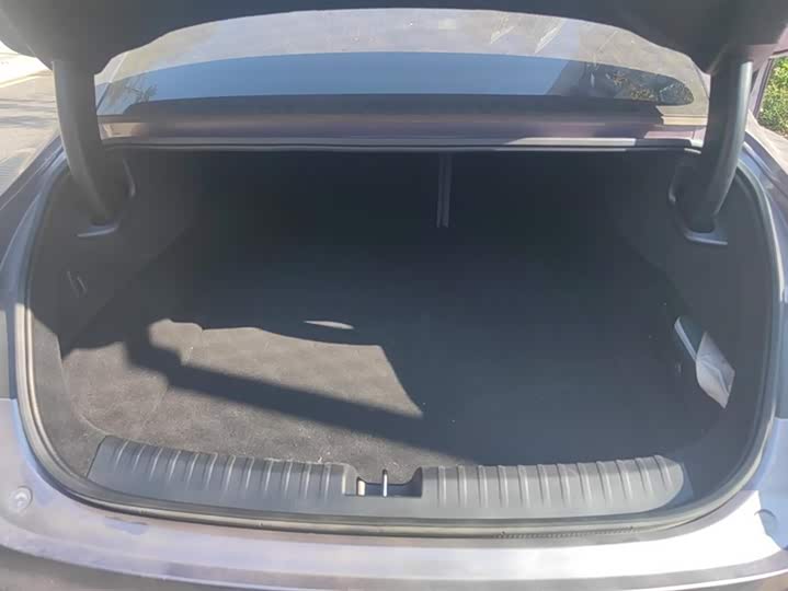 Фото 4 - Xiaomi SU7