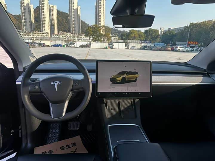 Фото 6 - Tesla Model Y