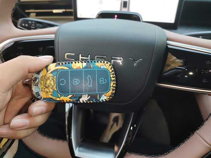 Фото 9 - Chery Tiggo 8L