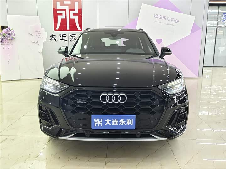 Фото 2 - Audi Q5L