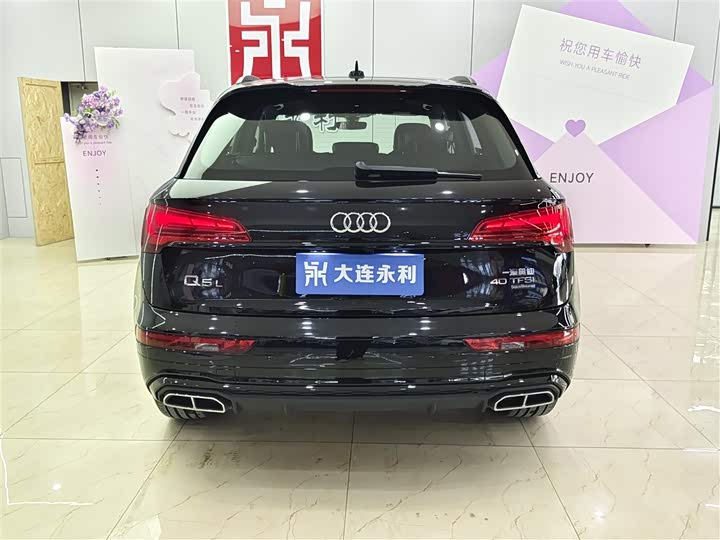 Фото 5 - Audi Q5L