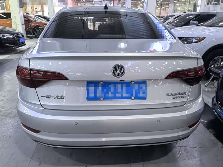 Фото 5 - Volkswagen Sagitar L