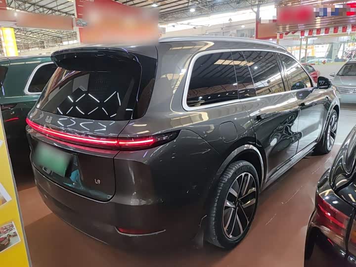 Фото 7 - LiXiang L9