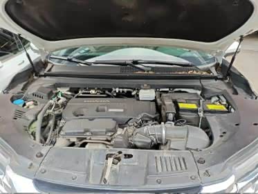 Фото 9 - Honda Avancier