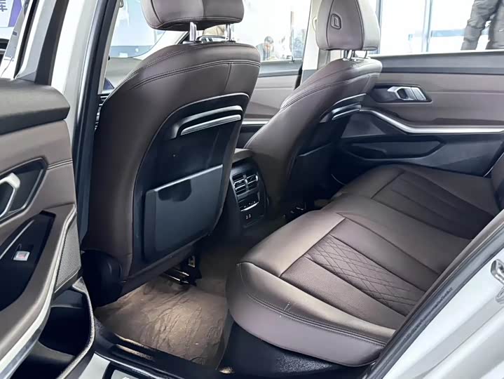 Фото 6 - BMW 3 Series