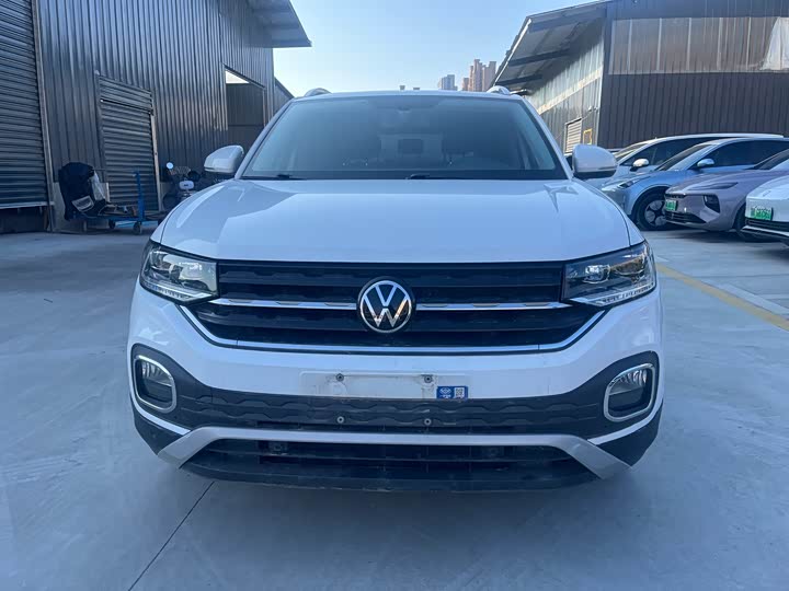 Фото 2 - Volkswagen Tacqua
