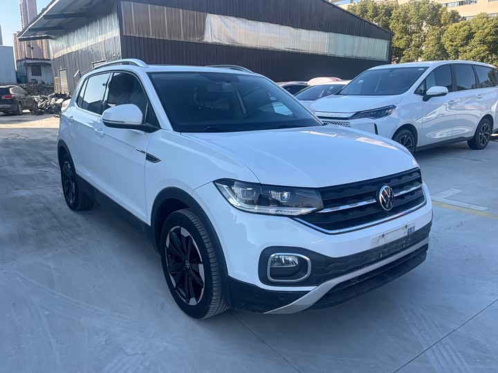 Фото 3 - Volkswagen Tacqua