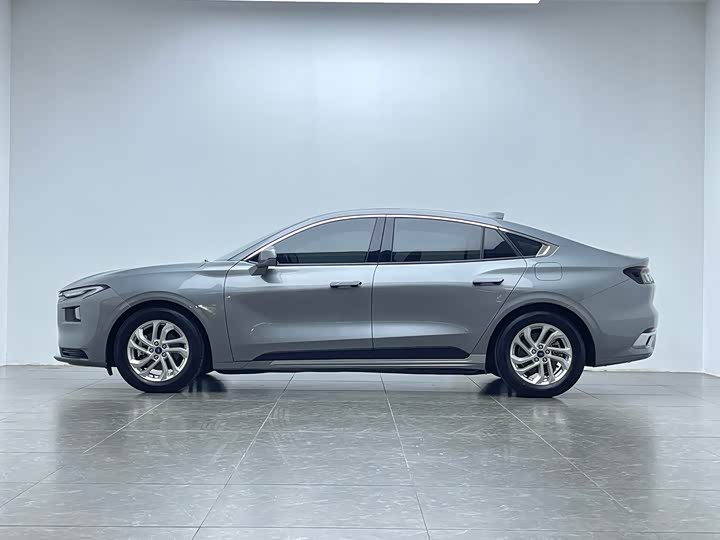 Фото 6 - Ford Mondeo