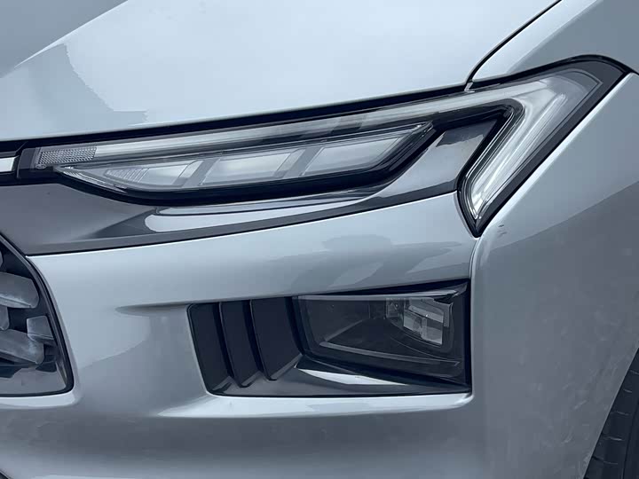 Фото 8 - Ford Mondeo