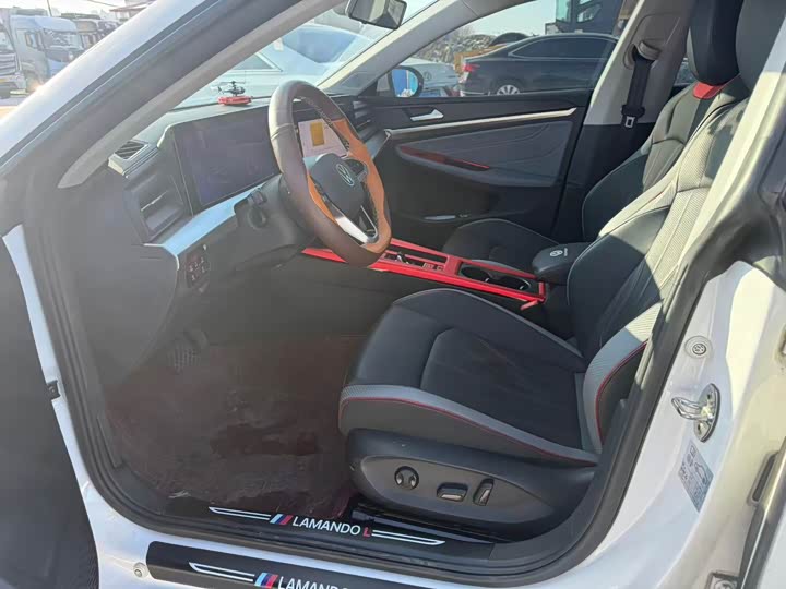 Фото 7 - Volkswagen Lamando L