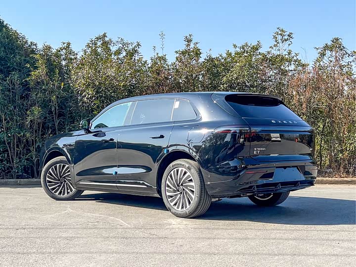 Фото 5 - Exeed Sterra ET