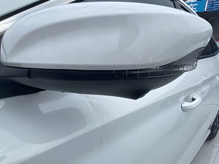 Фото 7 - MG Motor 5