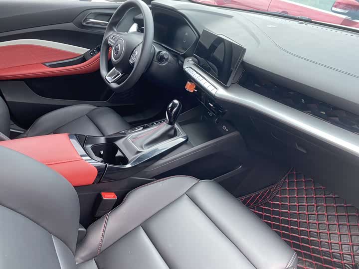 Фото 8 - MG Motor 5