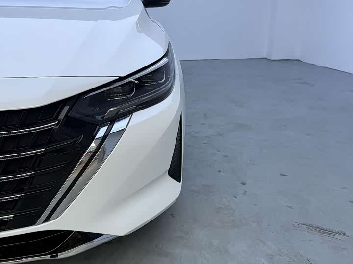 Фото 8 - Nissan Sylphy