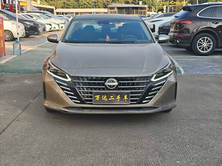 Фото 2 - Nissan Teana