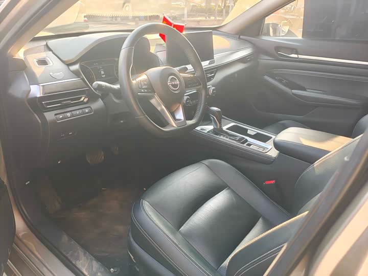 Фото 5 - Nissan Teana