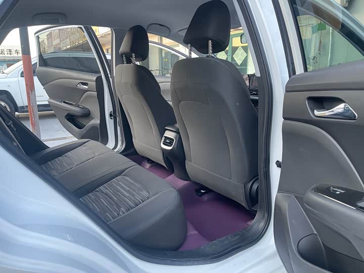 Фото 9 - Chevrolet Monza