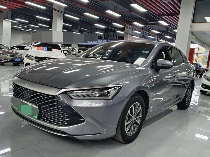 Фото 1 - BYD Qin Plus