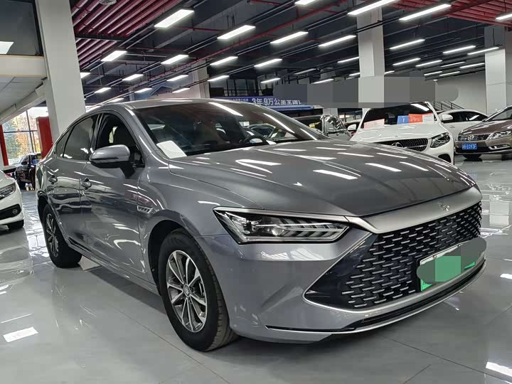 Фото 2 - BYD Qin Plus