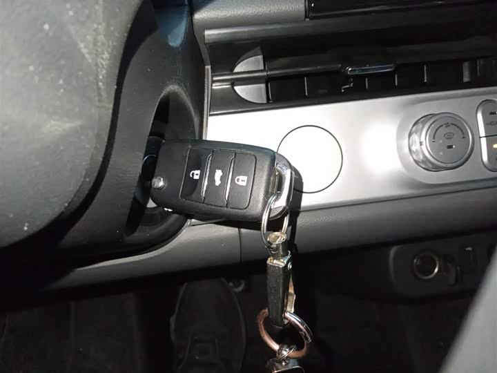 Фото 9 - Changan Qiyuan (Nevo) Lumin