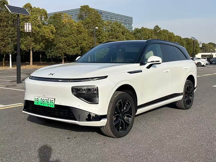 Фото 1 - XPeng G9