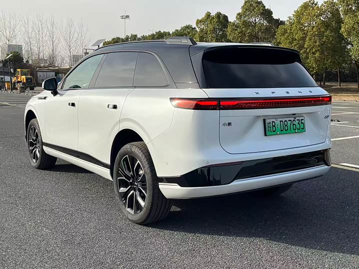 Фото 8 - XPeng G9