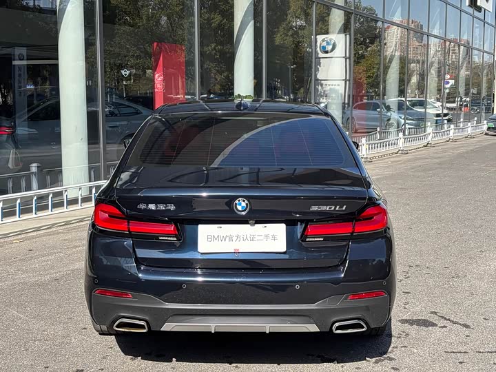 Фото 4 - BMW 5 Series