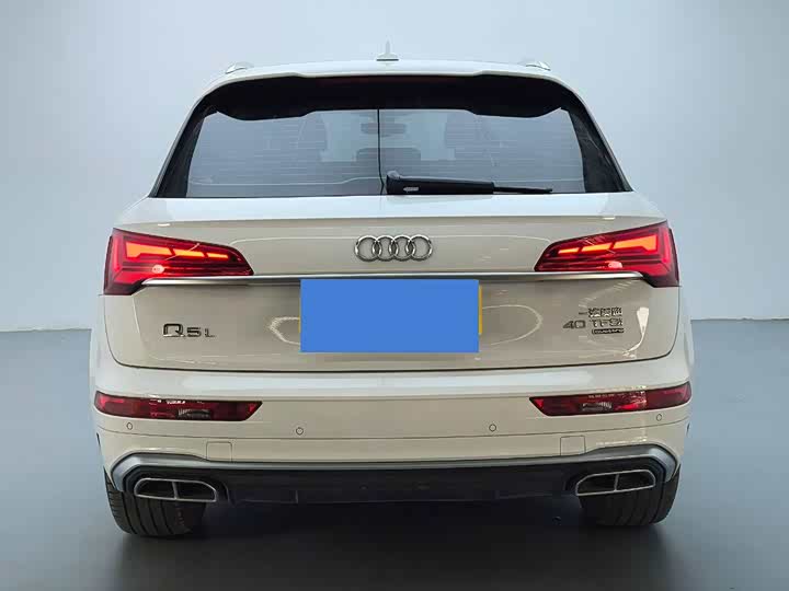 Фото 3 - Audi Q5L