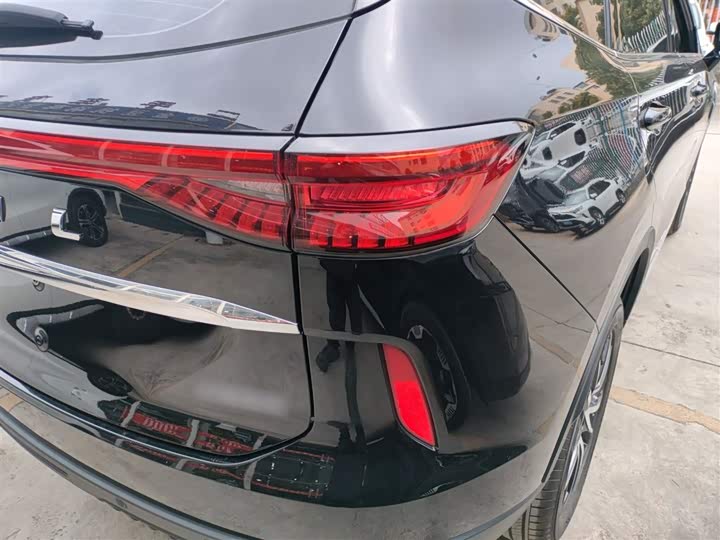 Фото 8 - Haval H6