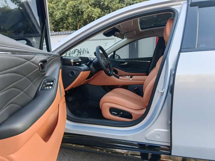 Фото 5 - GAC Aion RT