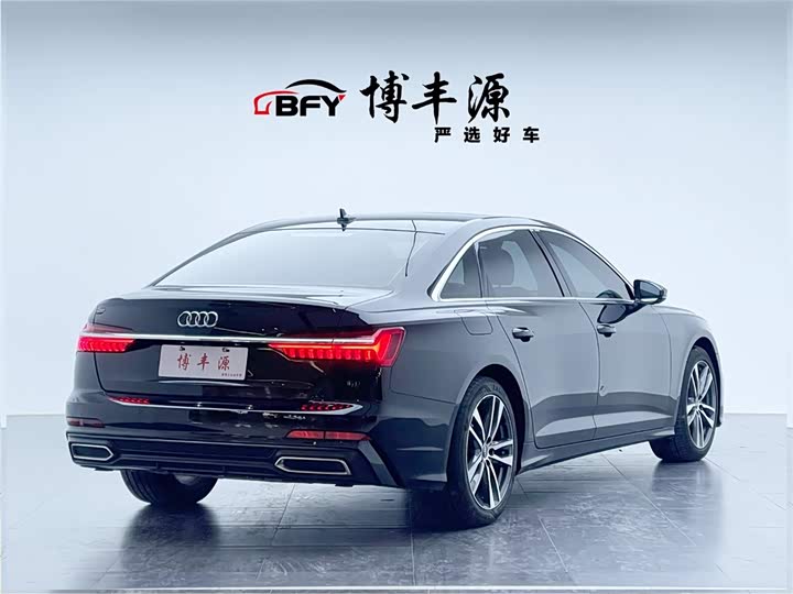 Фото 3 - Audi A6L