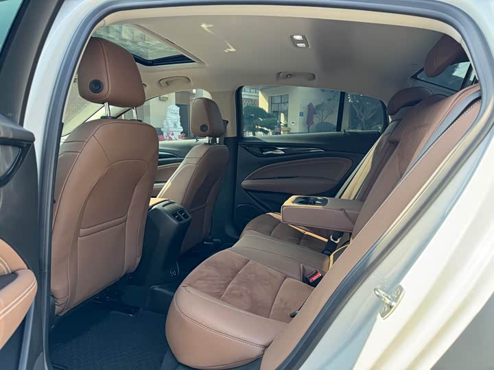 Фото 5 - Buick Regal