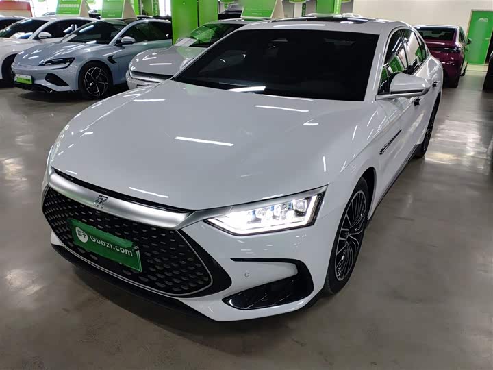 Фото 2 - BYD Han