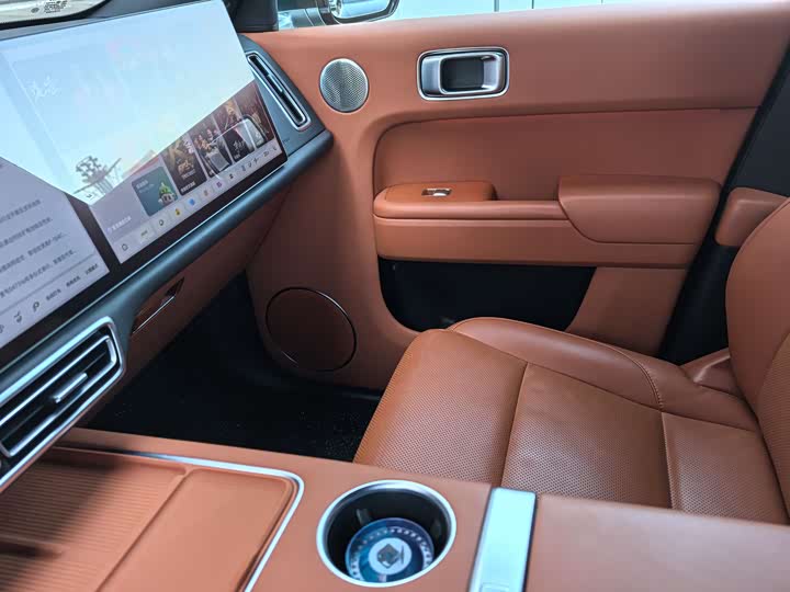 Фото 6 - LiXiang L7