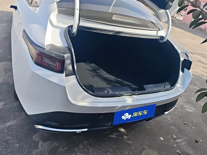 Фото 4 - Changan Eado Plus