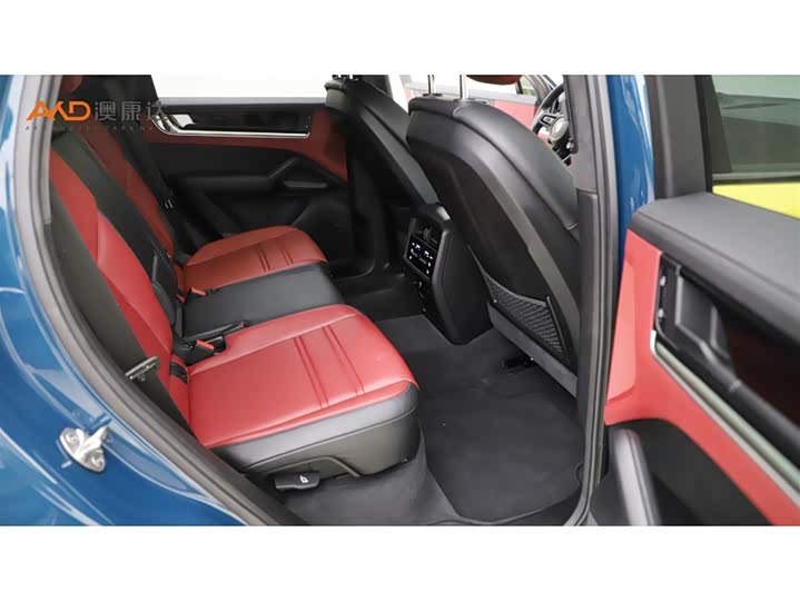 Фото 8 - Porsche Cayenne