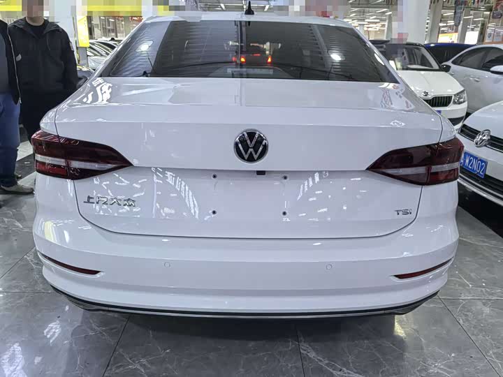 Фото 5 - Volkswagen Lavida