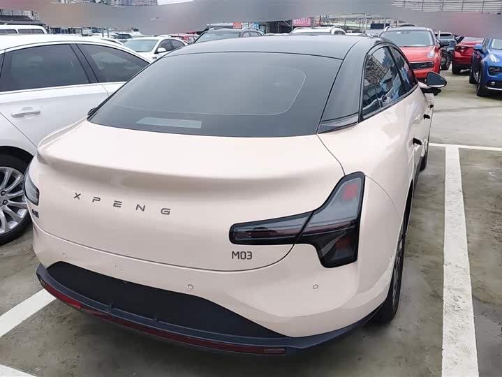Фото 3 - XPeng Mona M03