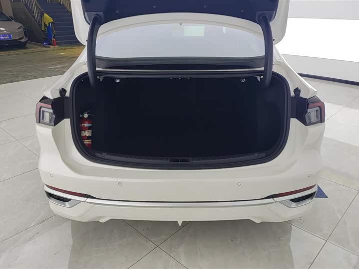 Фото 4 - Ford Mondeo